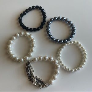Set of 5 stretch bead bracelets